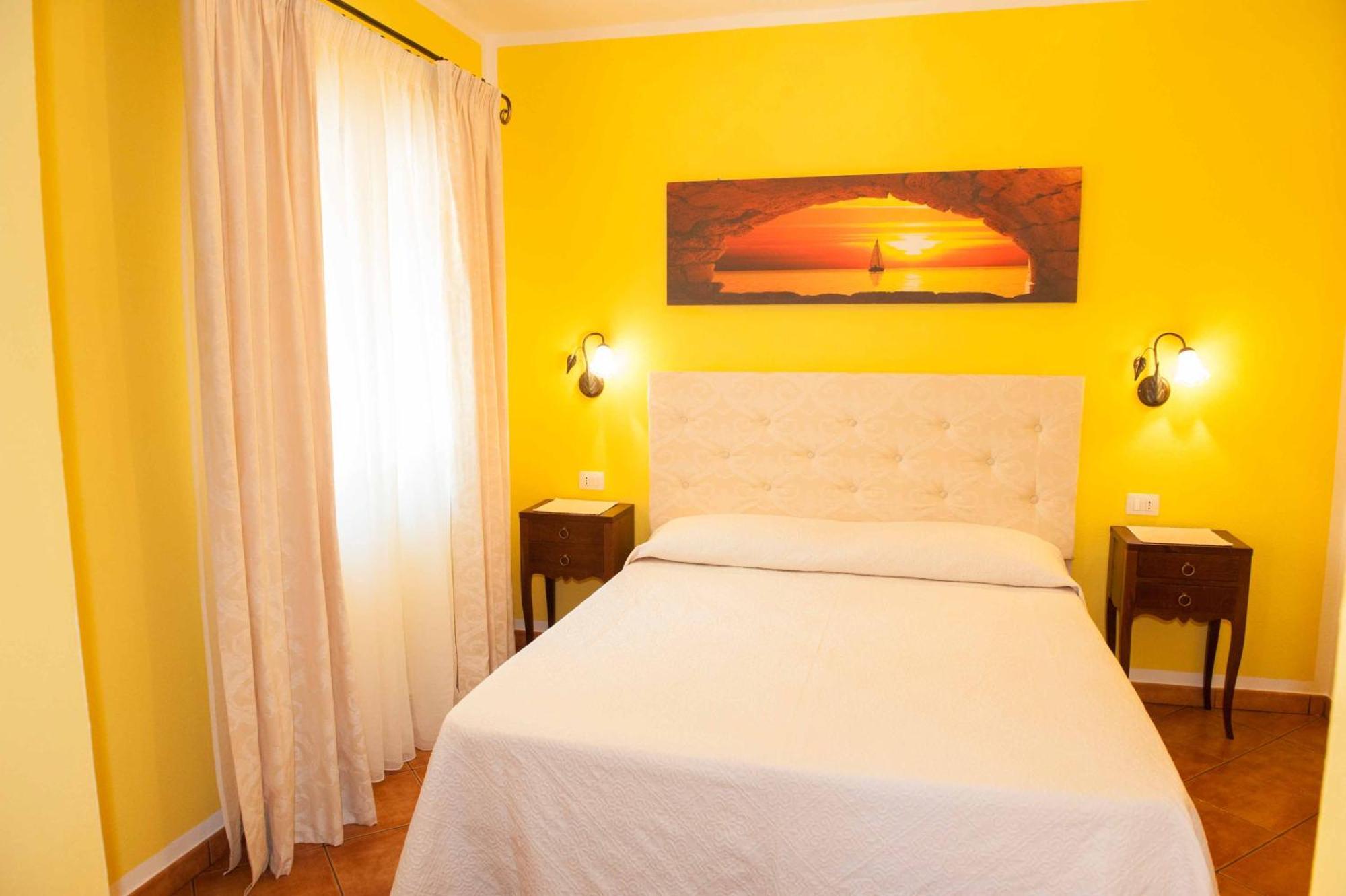 סאן תאודורו B&B Da Sabrina מראה חיצוני תמונה